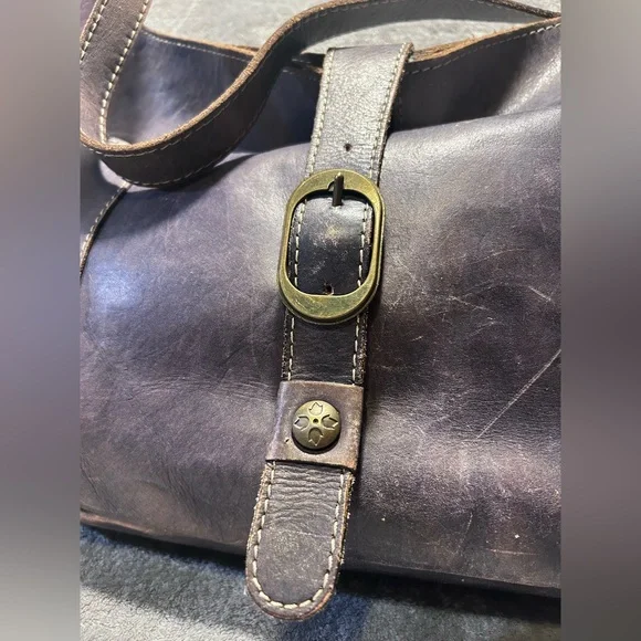 Patricia Nash Distressed Brown Leather Hobo